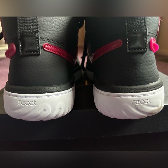 Air Jordan 1 High React Black Noble Red; men’s 8.5 - Picture 11 of 14